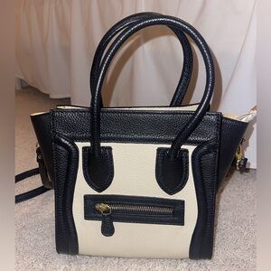 Black and white crossbody bag from Roman Italian leather markets
